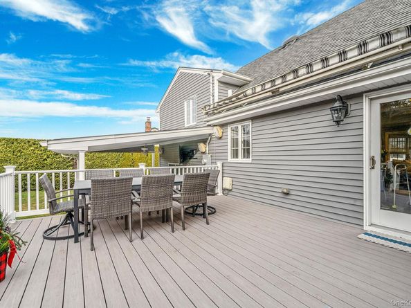 3 Walnut Place, North Massapequa NY 11758