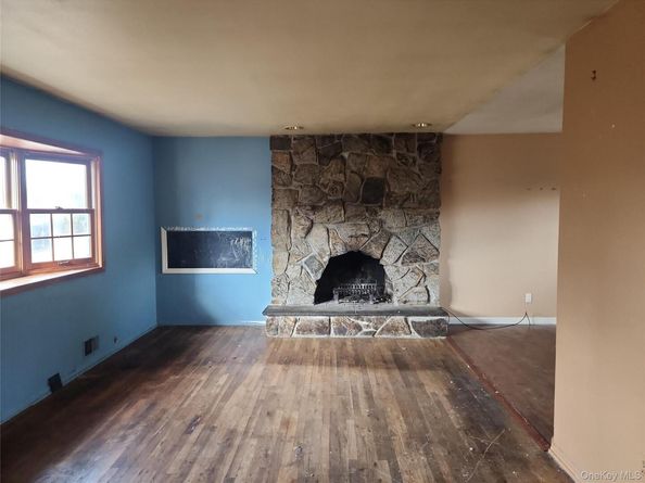 267 Woodhull Avenue, Port Jefferson Station NY 11776