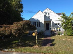 119 Rugby Drive E, Shirley NY 11967