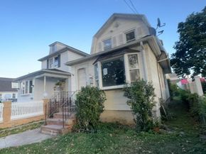 22018 91st Road, Queens Village NY 11428