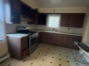 22018 91st Road, Queens Village NY 11428