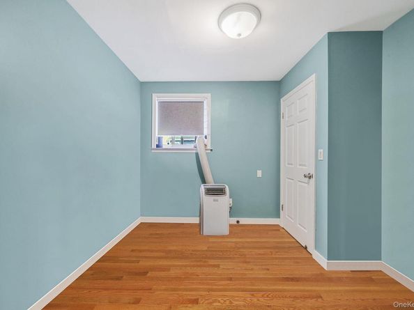 794 Pecan Street, Lindenhurst NY 11757