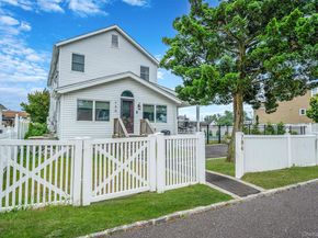 794 Pecan Street, Lindenhurst NY 11757