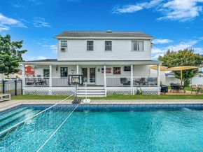 794 Pecan Street, Lindenhurst NY 11757