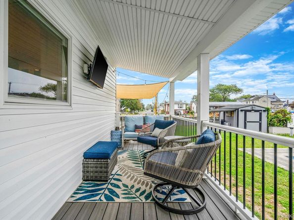 794 Pecan Street, Lindenhurst NY 11757