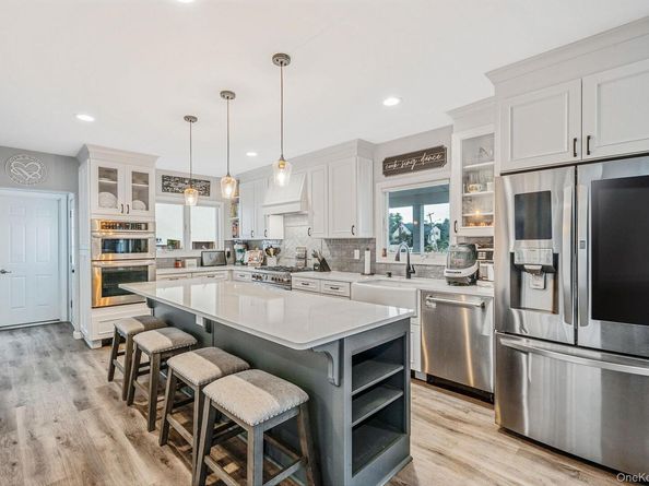 794 Pecan Street, Lindenhurst NY 11757