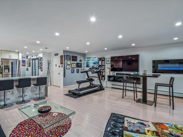 208-06 Robert Road 2, Bayside NY 11360