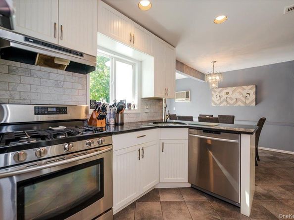 3354 Knight Street, Oceanside NY 11572
