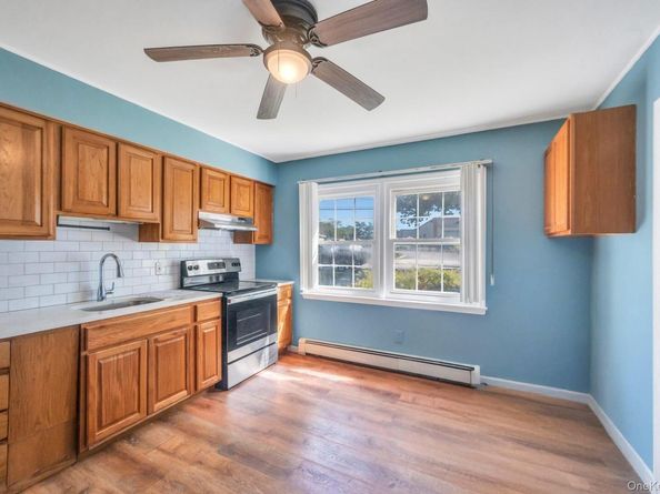 81 Division Avenue, Levittown NY 11756
