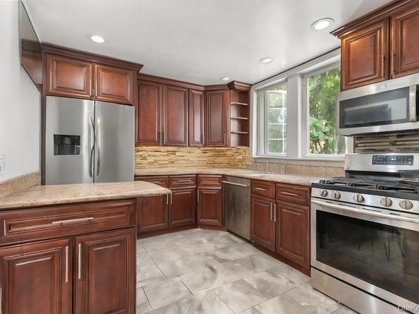 15 Bleecker Street, Brooklyn NY 11221