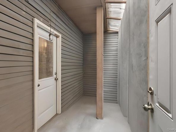 15 Bleecker Street, Brooklyn NY 11221