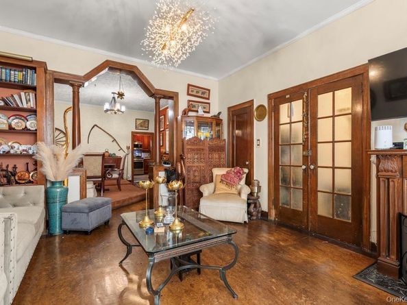 15 Bleecker Street, Brooklyn NY 11221