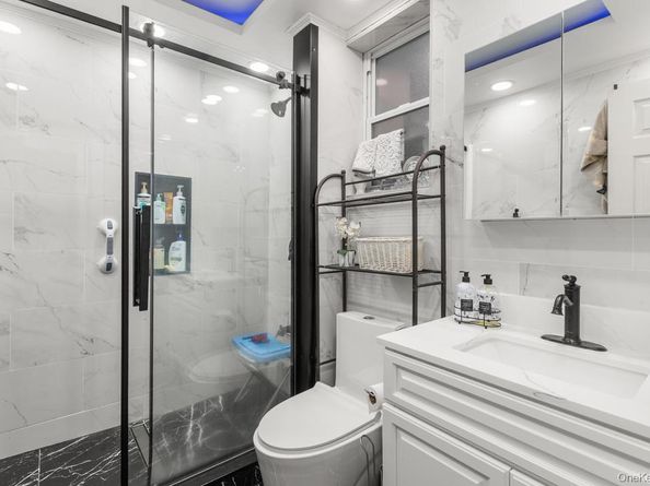 15 Bleecker Street, Brooklyn NY 11221