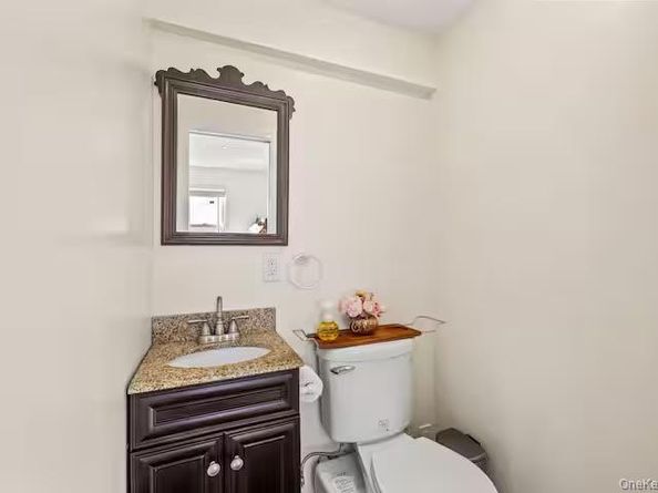 31 Wayne Avenue, Verplanck NY 10596