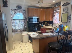 32 Dawes Avenue, Roosevelt NY 11575