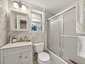20 Ashford Place, Yonkers NY 10701