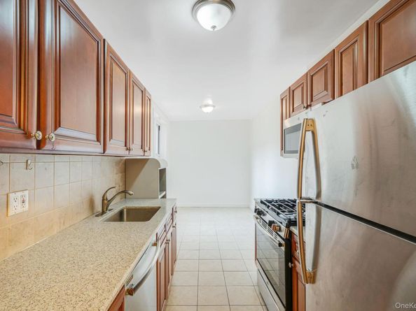 65-65 Wetherole Street 5S, Rego Park NY 11374