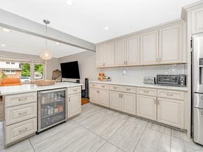 16 Downs Road, Hempstead NY 11550