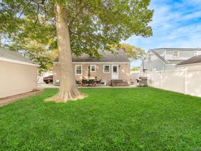 16 Downs Road, Hempstead NY 11550