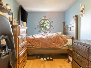 3252 Waterbury Avenue, Bronx NY 10465