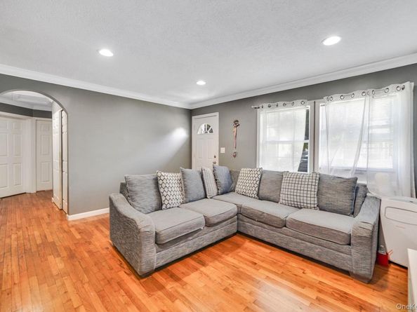 6 Vita Drive, Central Islip NY 11722