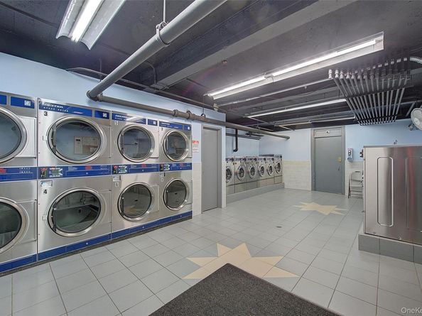 67-35 Yellowstone Boulevard 1J, Forest Hills NY 11375