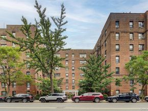 67-35 Yellowstone Boulevard 1J, Forest Hills NY 11375