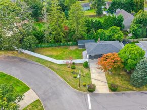 22 Brian Drive, East Islip NY 11730