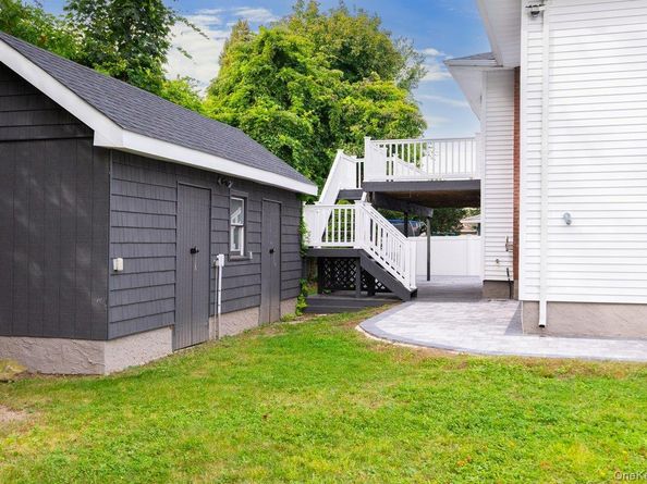 22 Brian Drive, East Islip NY 11730