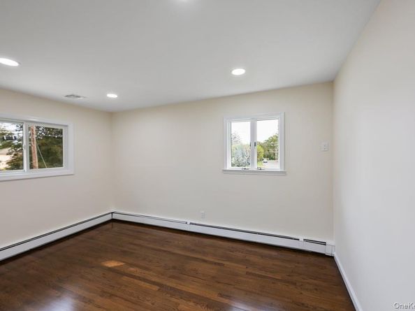 22 Brian Drive, East Islip NY 11730