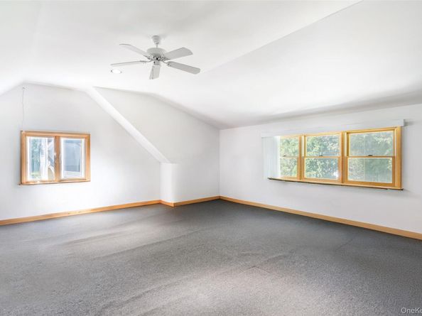 20 Hampton Road, Hampton Bays NY 11946