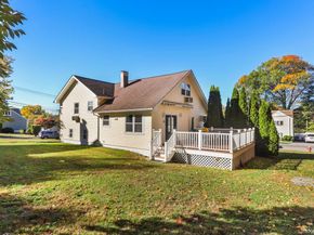 270 Pembrook Drive, Yonkers NY 10710