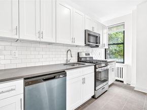 190 E Mosholu Parkway S 4C, Bronx NY 10458
