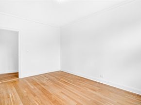 190 E Mosholu Parkway S 4C, Bronx NY 10458