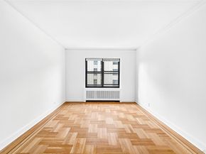 190 E Mosholu Parkway S 4C, Bronx NY 10458