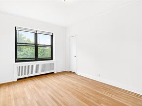190 E Mosholu Parkway S 4C, Bronx NY 10458