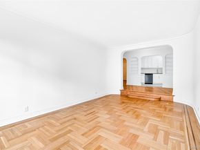 190 E Mosholu Parkway S 4C, Bronx NY 10458