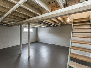96-20 160th Avenue, Howard Beach NY 11414