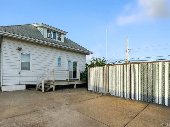 96-20 160th Avenue, Howard Beach NY 11414