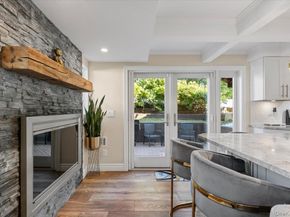 30 Bunny Lane, East Setauket NY 11733