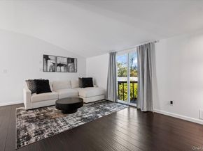 30 Bunny Lane, East Setauket NY 11733