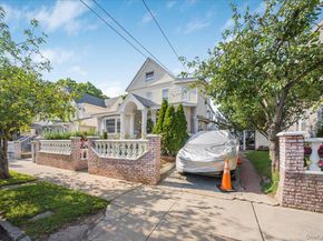 10021 87th Avenue, Richmond Hill NY 11418
