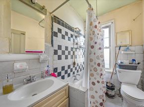 10021 87th Avenue, Richmond Hill NY 11418