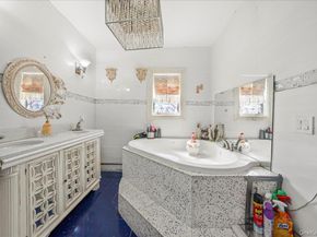 10021 87th Avenue, Richmond Hill NY 11418