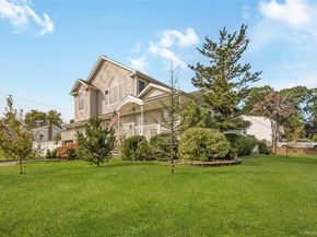 2 Hamilton Street, Farmingdale NY 11735