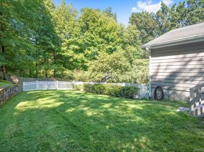 35 Whitlaw Lane, Chappaqua NY 10514