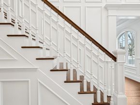 133 Newmarket Road, Garden City NY 11530