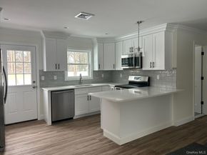 70 Crestwood Drive, Shirley NY 11967