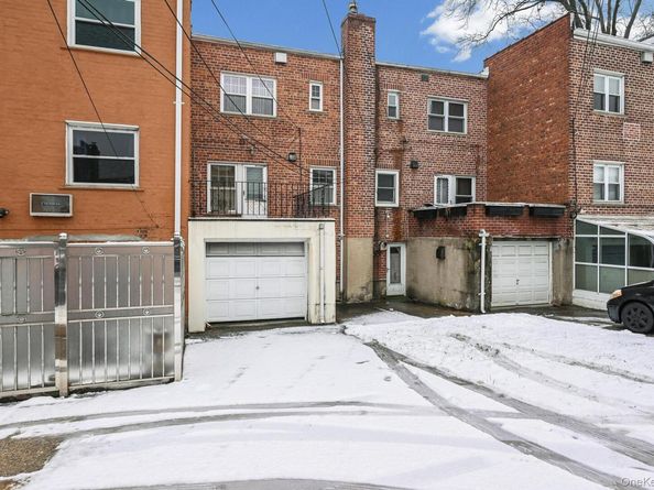 8505 67th Drive, Rego Park NY 11374