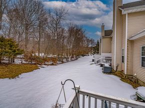 78 Cranberry Circle, Medford NY 11763